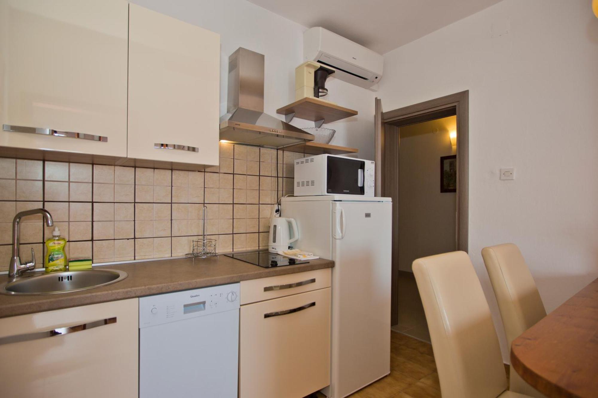 Apartments Vucetic Hvar Town Bagian luar foto