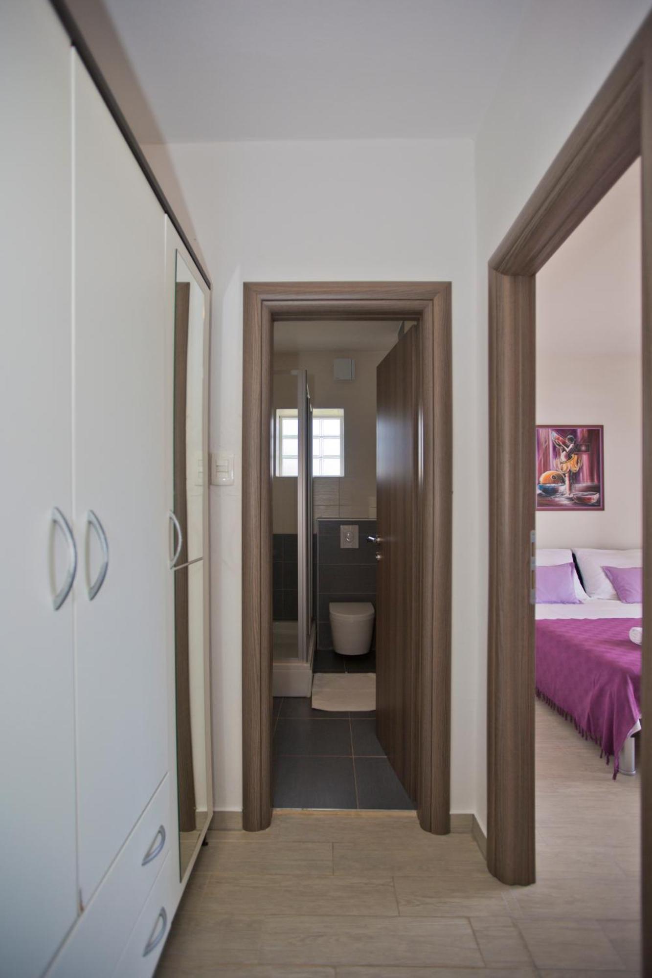 Apartments Vucetic Hvar Town Bagian luar foto