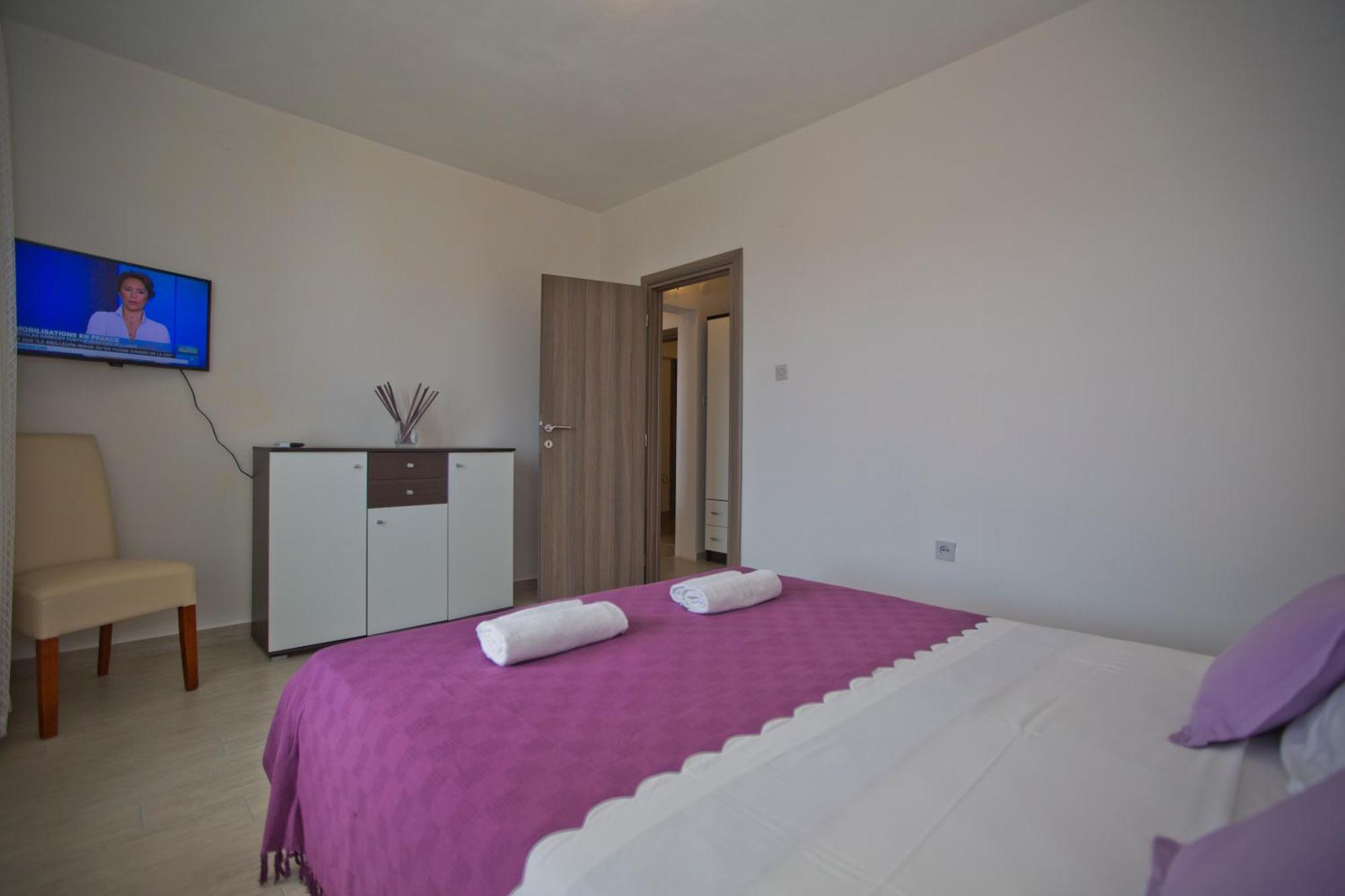 Apartments Vucetic Hvar Town Bagian luar foto