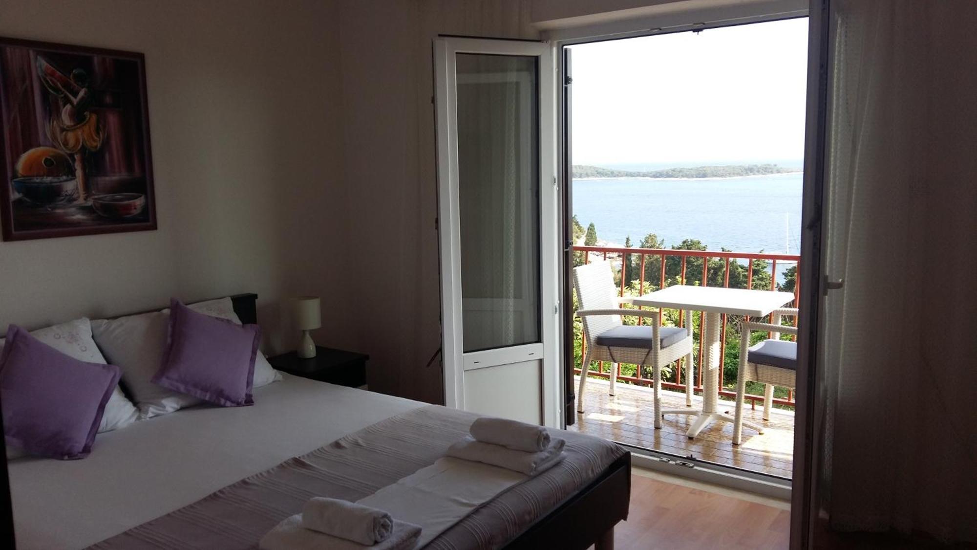 Apartments Vucetic Hvar Town Ruang foto