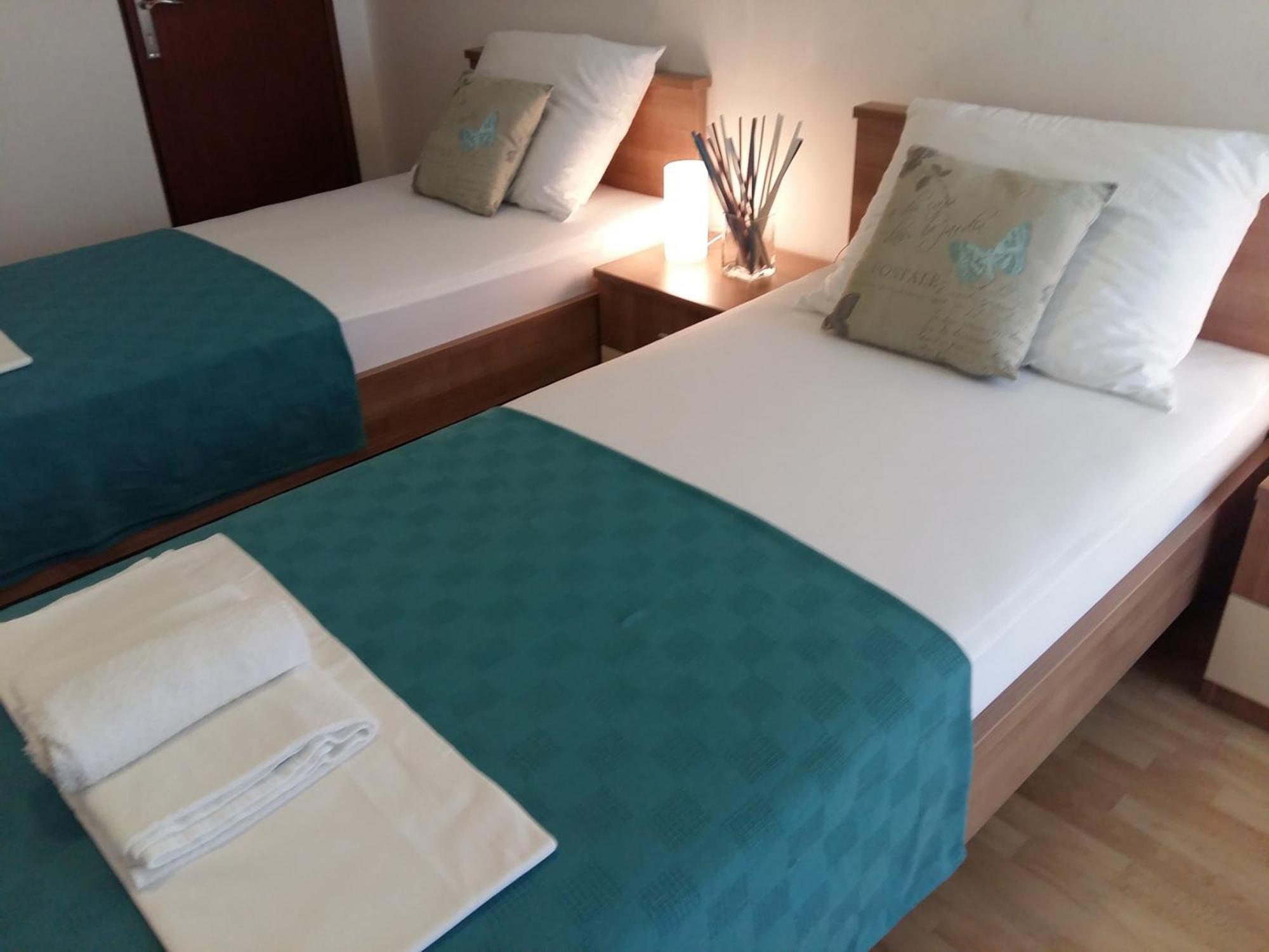 Apartments Vucetic Hvar Town Ruang foto