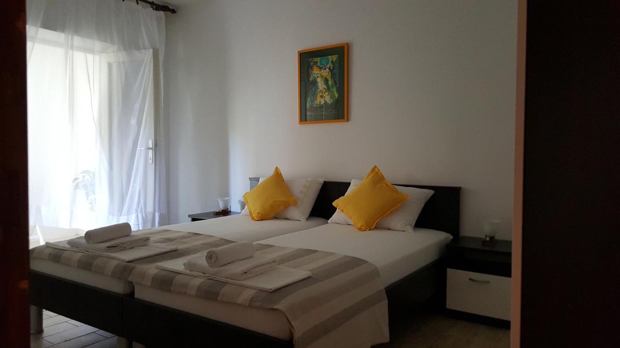 Apartments Vucetic Hvar Town Ruang foto