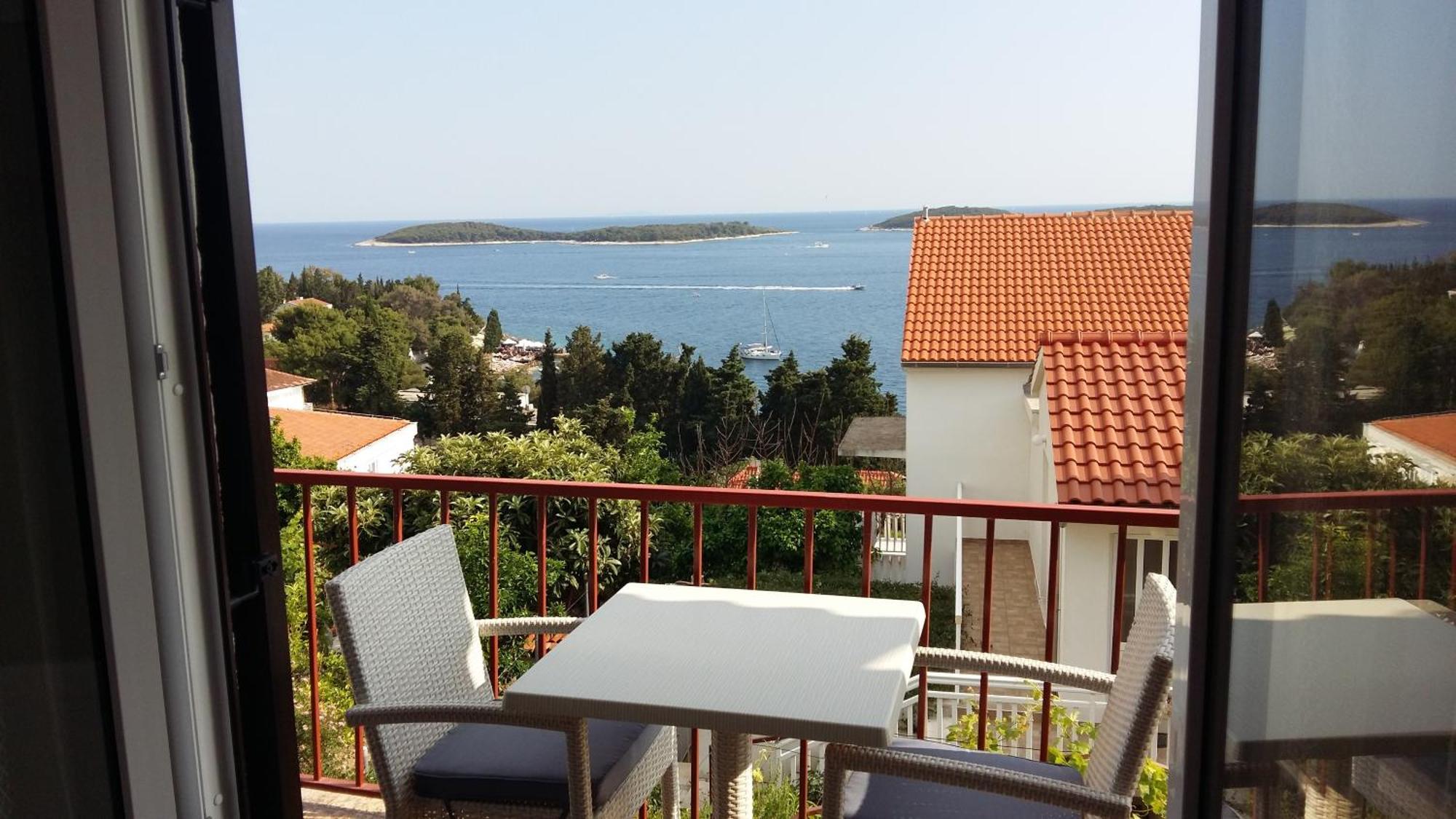 Apartments Vucetic Hvar Town Ruang foto