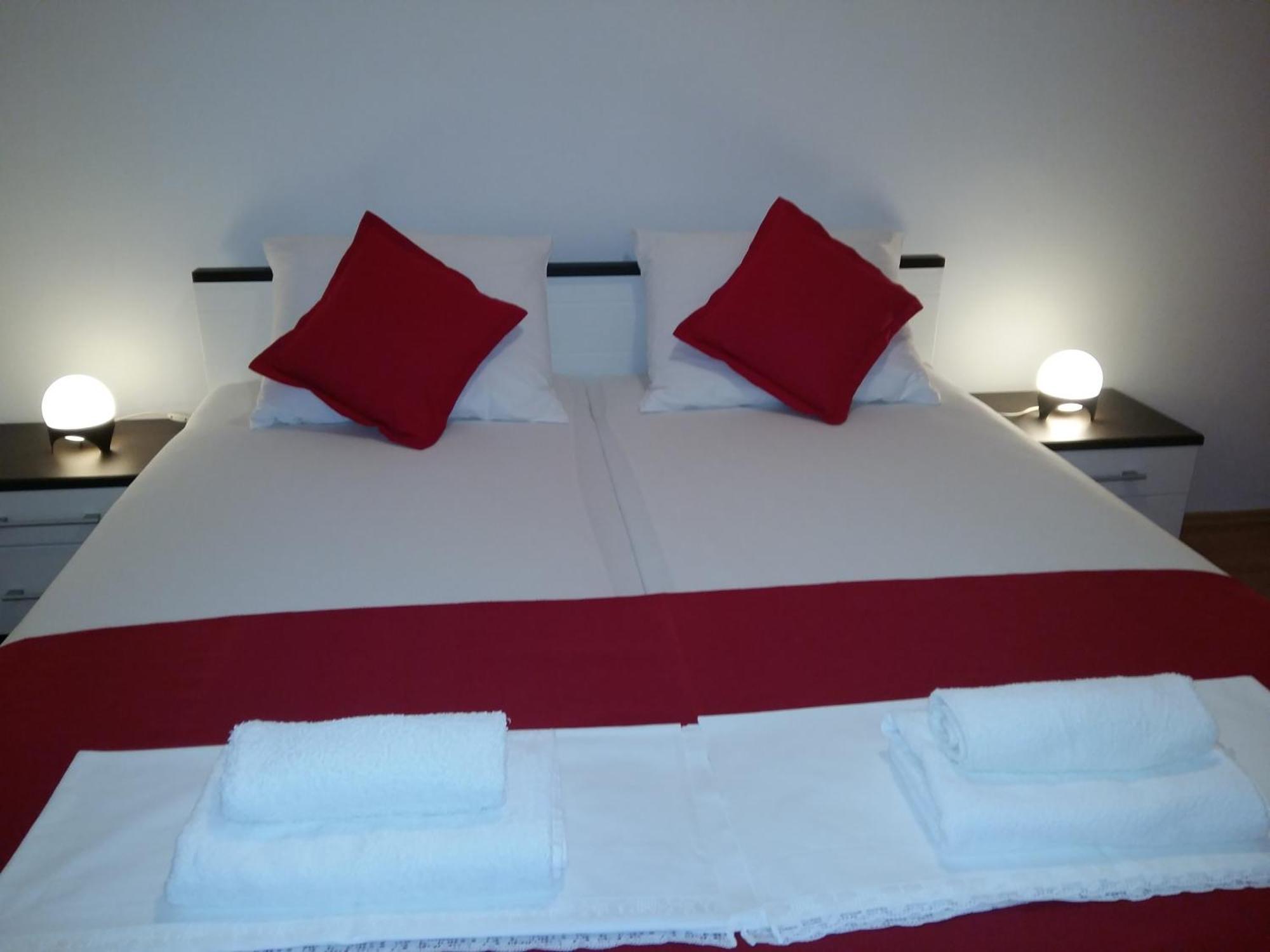 Apartments Vucetic Hvar Town Ruang foto