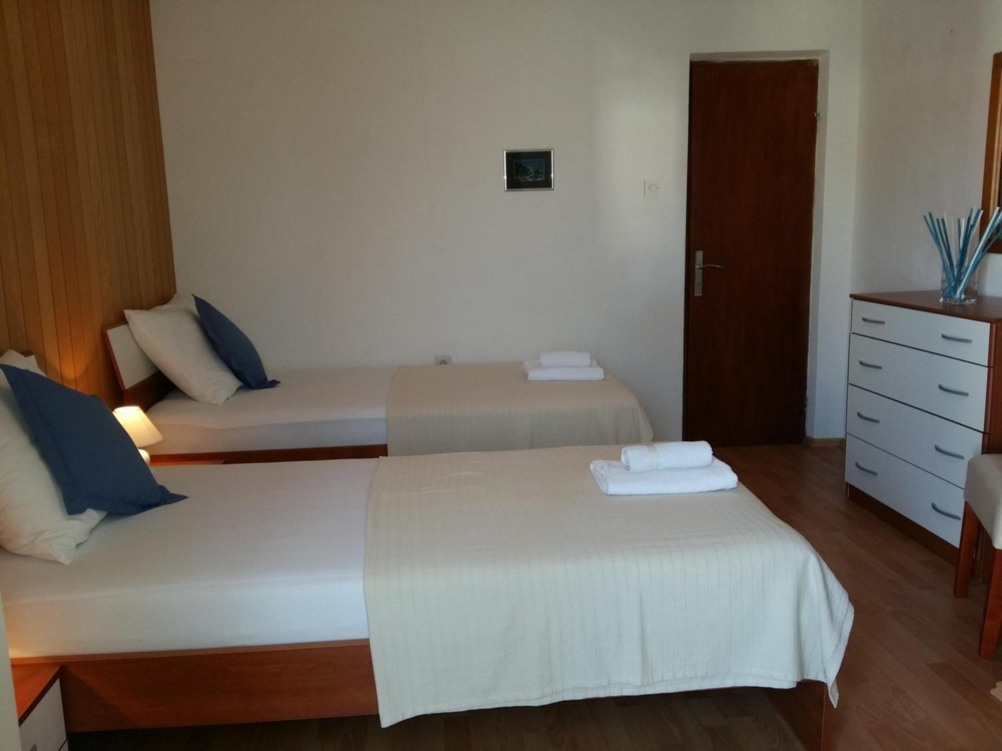 Apartments Vucetic Hvar Town Ruang foto